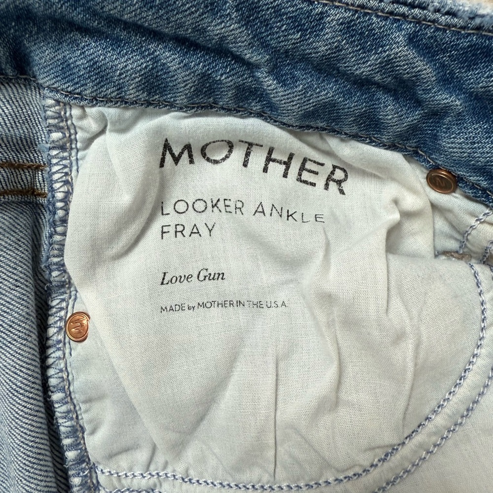 Mother The Looker Ankle Fray in Love Gun - Picture 3 of 5